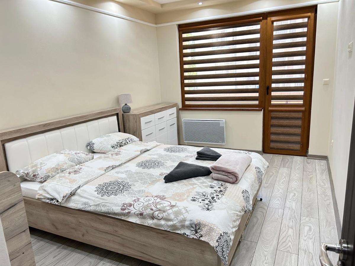 Apartament Deluxe Karina-Free Parking بورغاس المظهر الخارجي الصورة