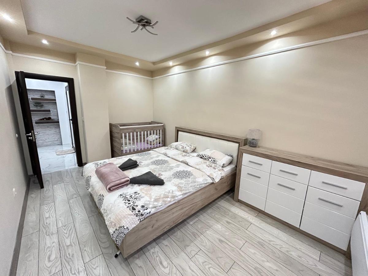 Apartament Deluxe Karina-Free Parking بورغاس المظهر الخارجي الصورة