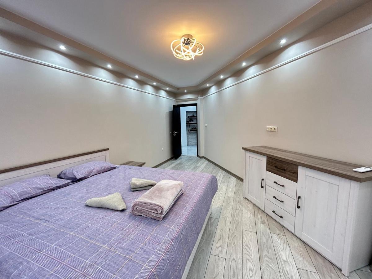 Apartament Deluxe Karina-Free Parking بورغاس المظهر الخارجي الصورة